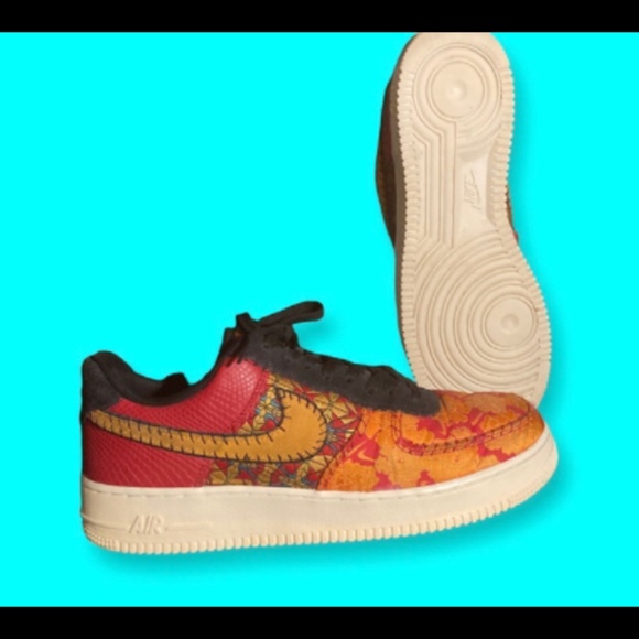 Custom Nike Air Force 1s - Picture 4 of 8